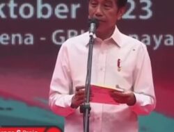 Jokowi di Depan Relawan Projo: Siapa Yang Kita Pilih, Sabar Dulu