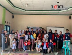 Pengabdian Masyarakat Universitas PGRI Semarang: Pencegahan Stunting Melalui Pembudidayaan Tanaman Buah Dan Daun Kelor di Desa Sepakung