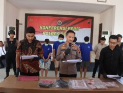 Polres Demak Bongkar Sindikat Keluarga Pembuat  dan Pengedar Uang Palsu