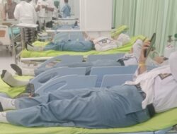 Ratusan Siswa SMAN 2 Kudus Tumbang Diduga Akibat Menu Makan Bergizi Gratis (MBG)